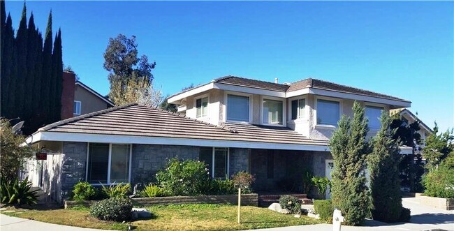 Foto del edificio - 5269 E Rural Ridge Cir