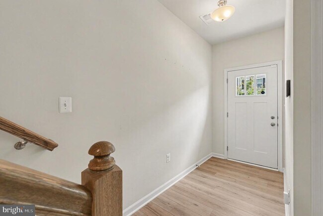 Foto del edificio - 4706 Torrey Ln