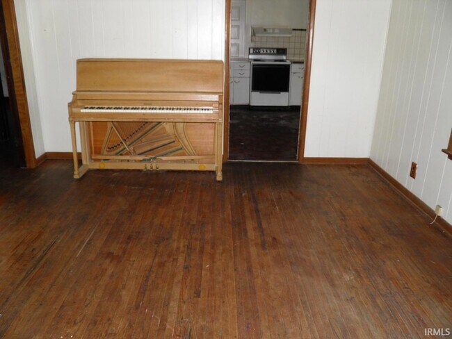 Foto del edificio - 551 S Washington St