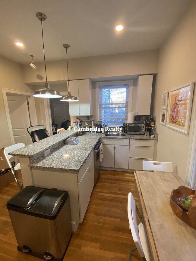 Foto del edificio - 343 Beacon St