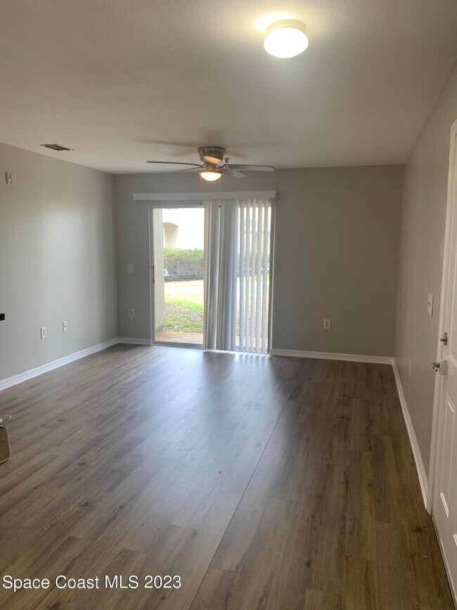 Building Photo - 3542 D'Avinci Way