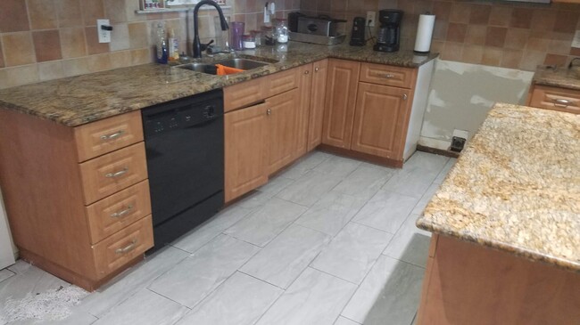 Foto del edificio - 3961 Park Ln