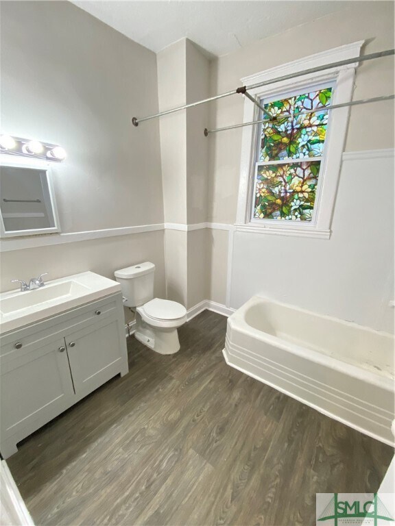 Foto del edificio - 706 E 35th St