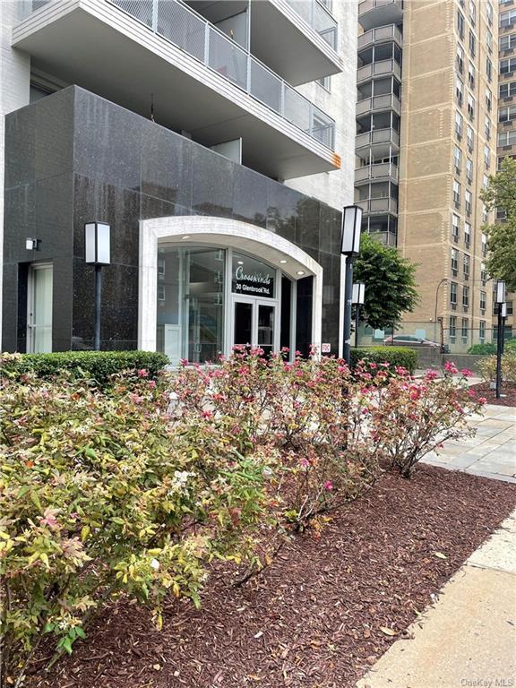 30 Glenbrook Rd Unit 6C, Stamford, CT 06902 Condo for Rent in