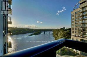 Photo du bâtiment - 150 Water St N