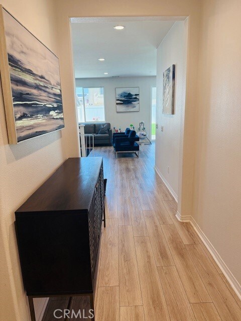 Foto del edificio - 27334 Dover Rd