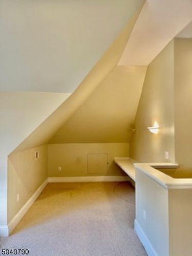 Foto del edificio - 566 Westfield Ave