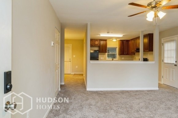 Building Photo - 244 Sharptown S