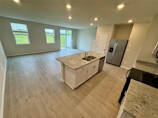 Foto del edificio - 7618 Momentum Pkwy