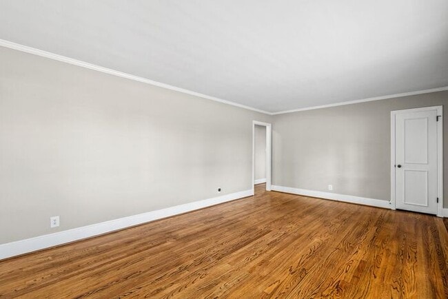 Building Photo - Elon - Large Brick Home, Hardwoods, Granite Counter-Tops, SS Appliances, Fire Place, Carport - Mu...