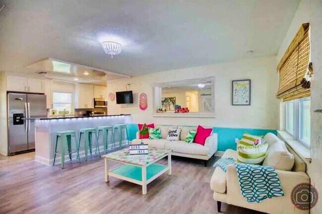 Foto del edificio - 4929 Brookmeade Dr