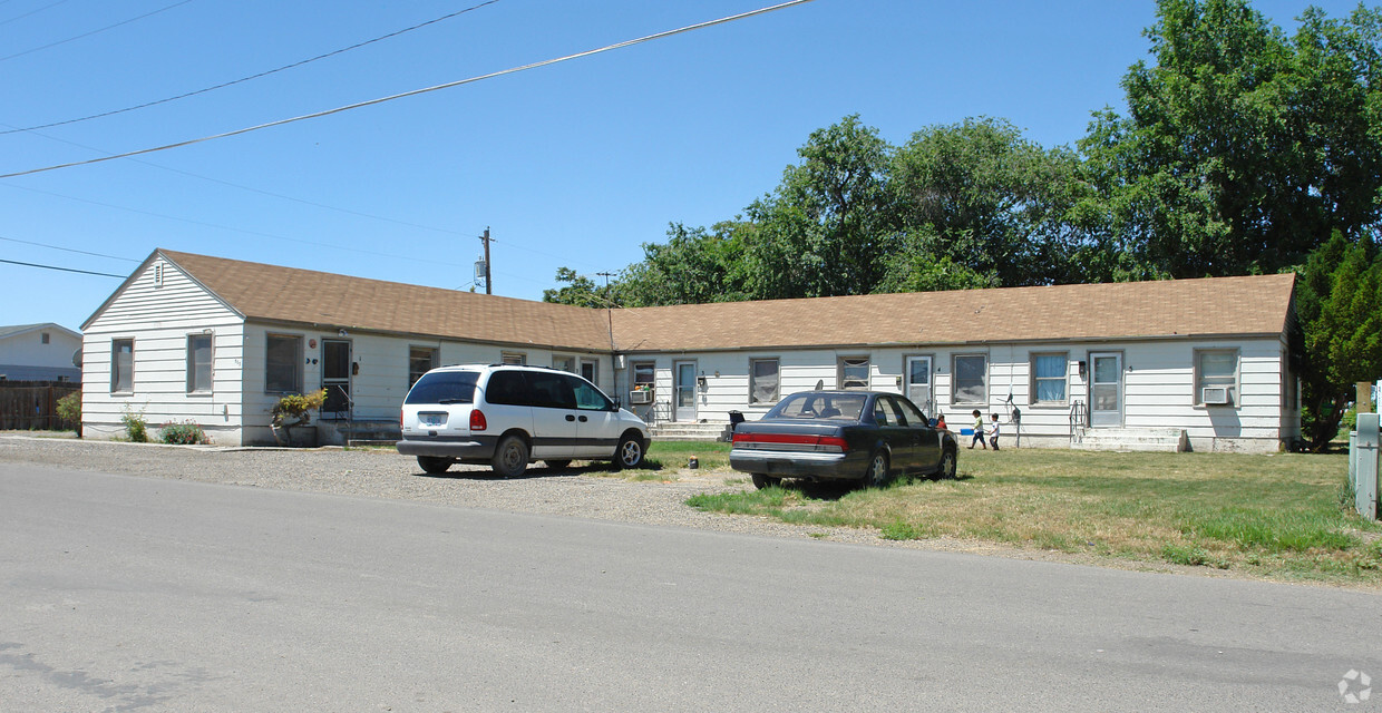 Building Photo - 503 King Ave W