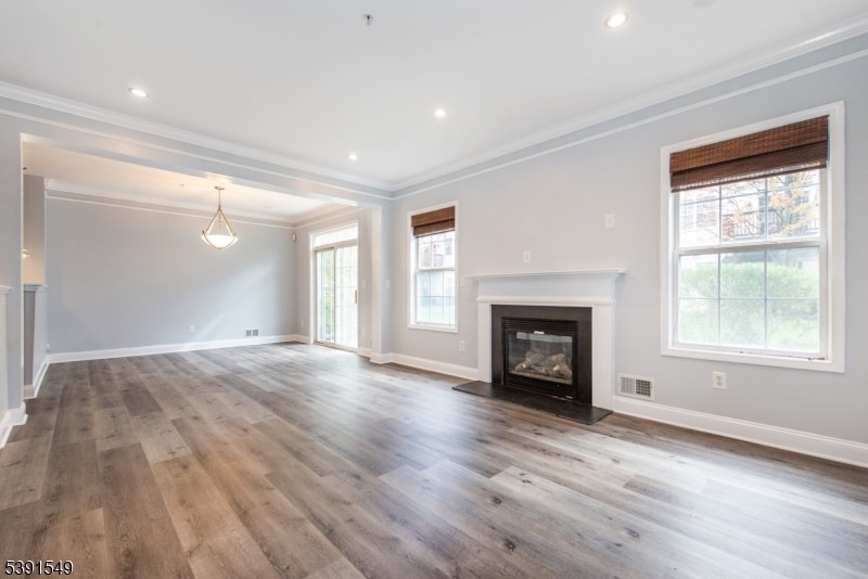 Foto principal - 170 Winchester Ct
