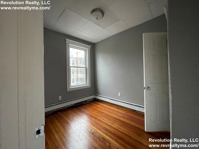 Foto del edificio - 122 Thornton St