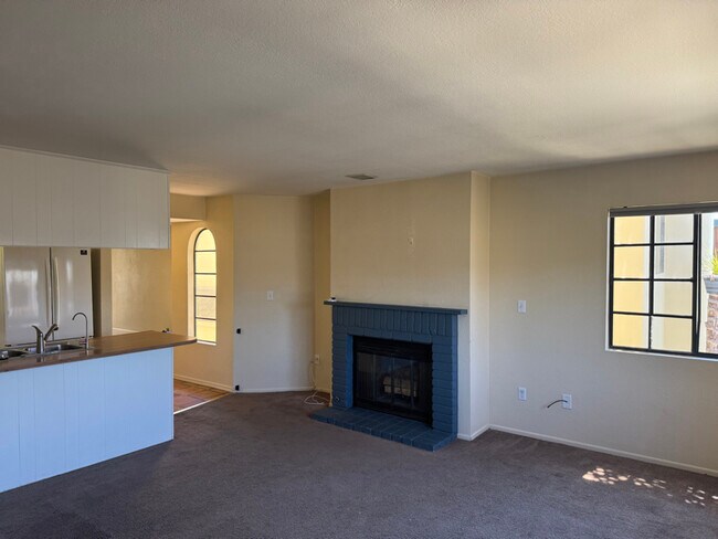 Foto del edificio - 1123 Pittsfield Ln