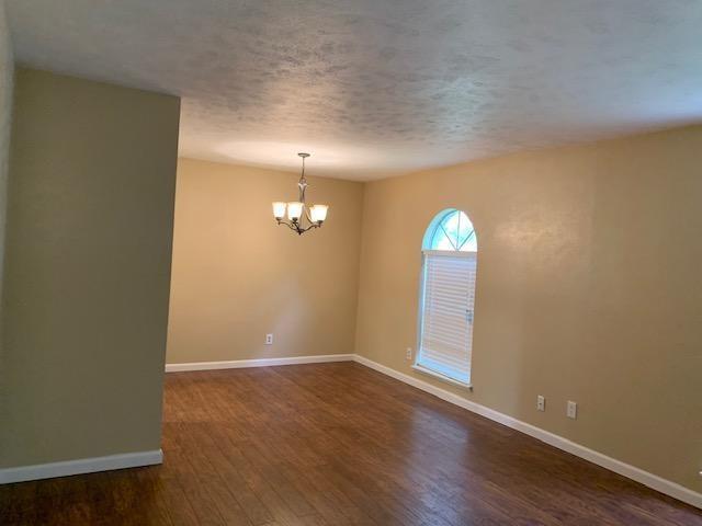 Foto del edificio - 5033 Crutchberry Pl
