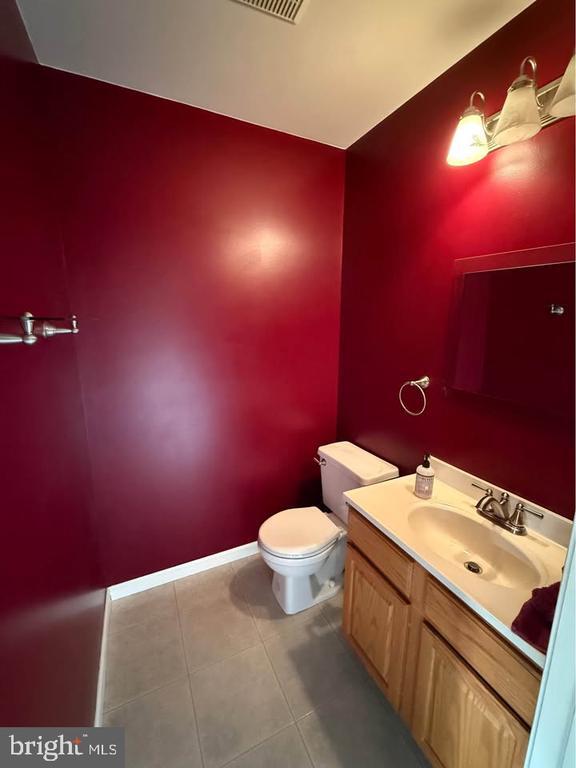 Foto del edificio - 328 Lincoln Ave