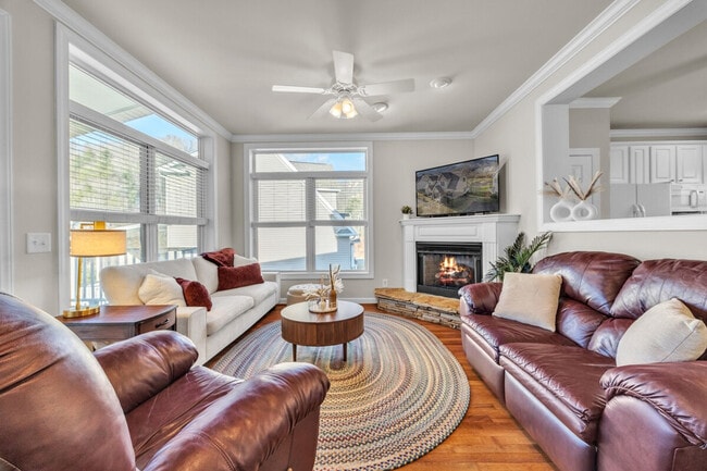 Foto del edificio - 270 Creatwood Trail