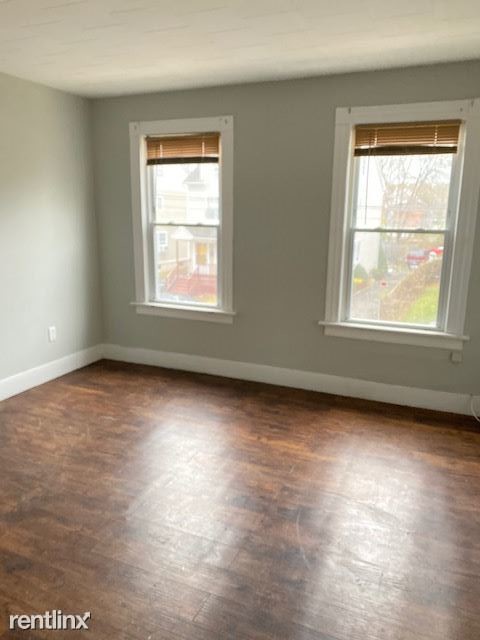 Foto del edificio - 4 br, 2 bath Duplex - Munson St