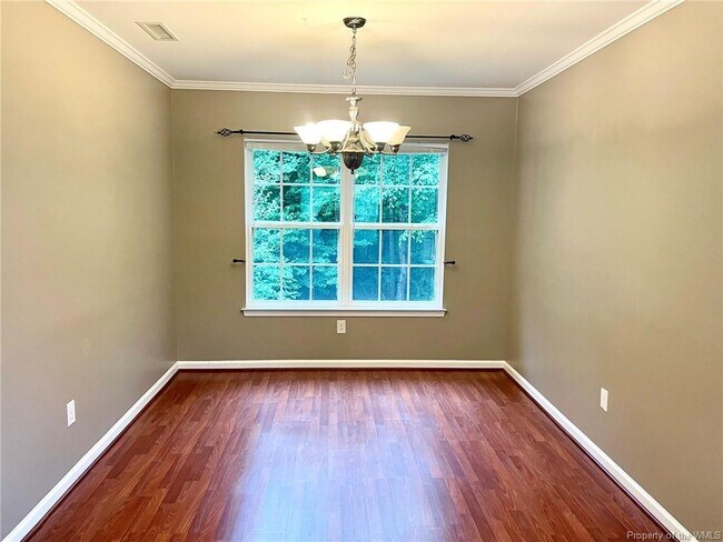 Building Photo - 4208 Rosewood Ct