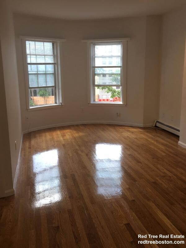 Building Photo - 30 S Huntington Ave