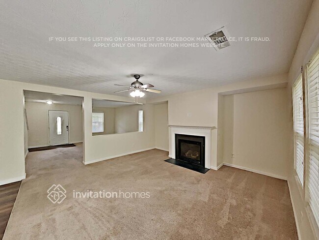 Foto del edificio - 414 Waterbury Way