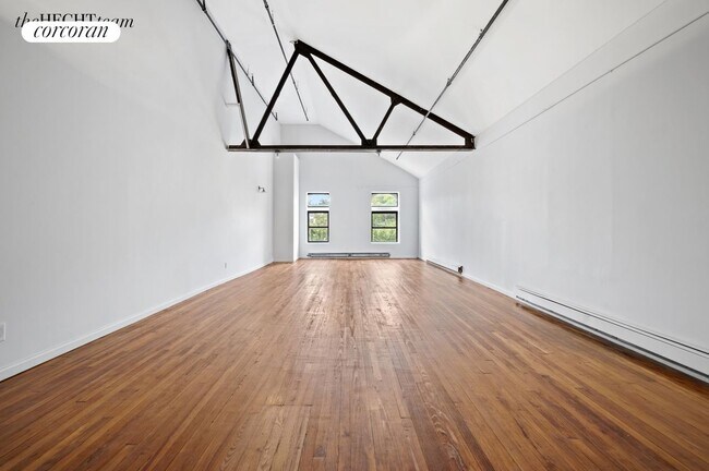 Building Photo - 421 Classon Ave