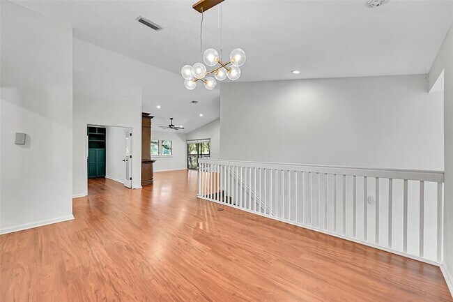 Foto del edificio - 1002 NW 105th Way