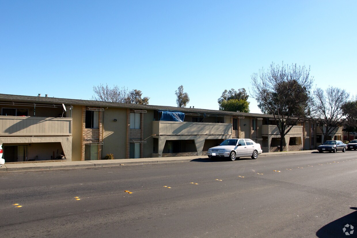 The Willows Apartments in Vacaville, CA