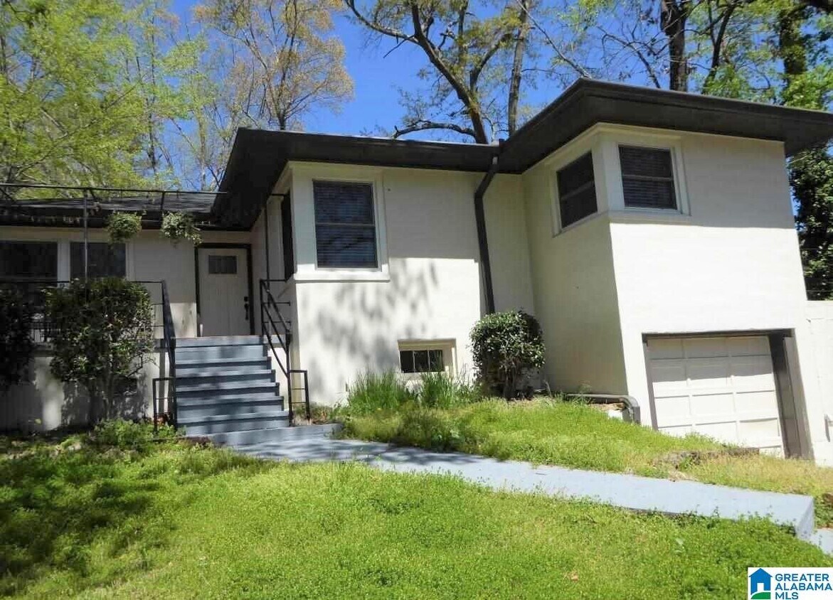 Foto principal - 700 Shades Creek Pkwy