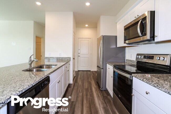 Foto del edificio - 13304 Wysong Dr