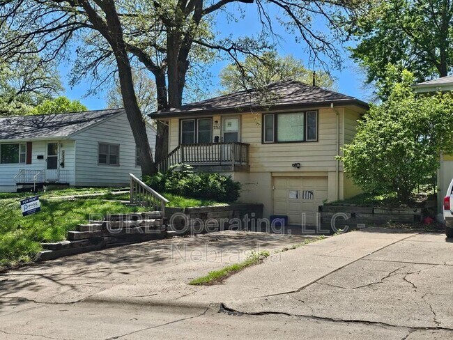 Building Photo - 7761 Highland St