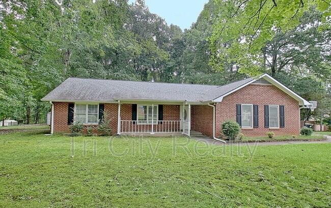 Foto del edificio - 135 Windham Way