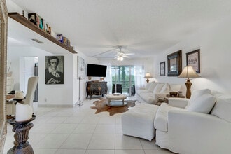 Building Photo - 3755 Viale Matera