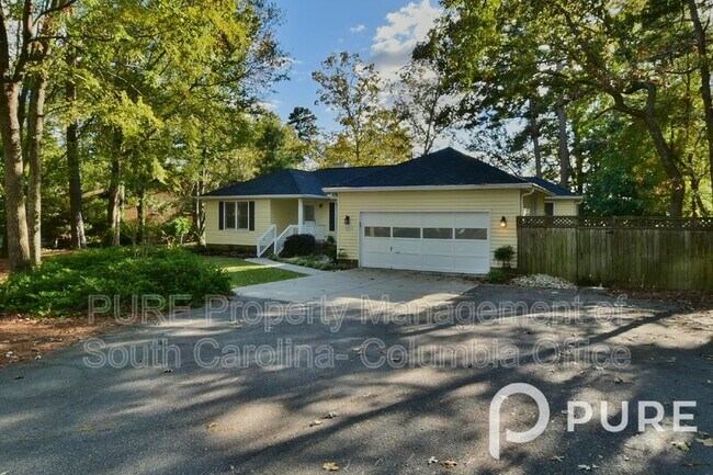 Foto del edificio - 429 Edgewater Dr