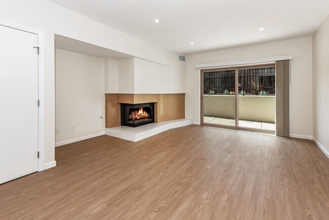 Building Photo - 772 Terni Ln