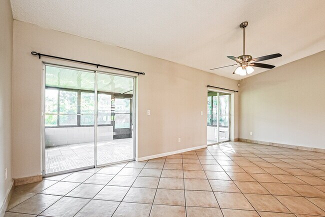 Foto del edificio - 8726 Gopher Ln