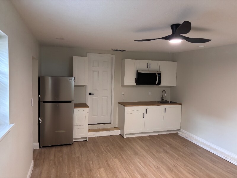 Foto principal - 3107 S Park Ave