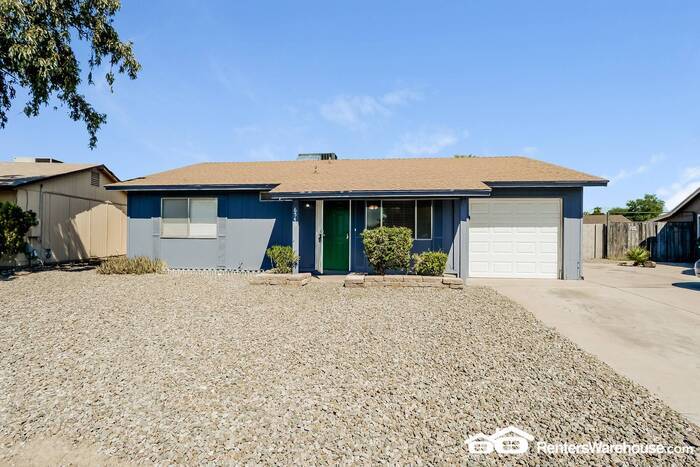 Primary Photo - 3 Bedroom Phoenix Home