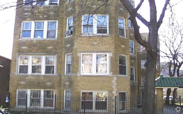 Foto principal - 3017-3019 W George St