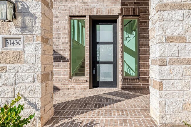 Building Photo - 31430 Golden Cliffs Ln