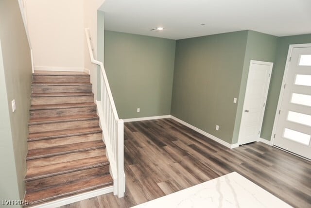 Building Photo - 600 Carriage Hill Dr