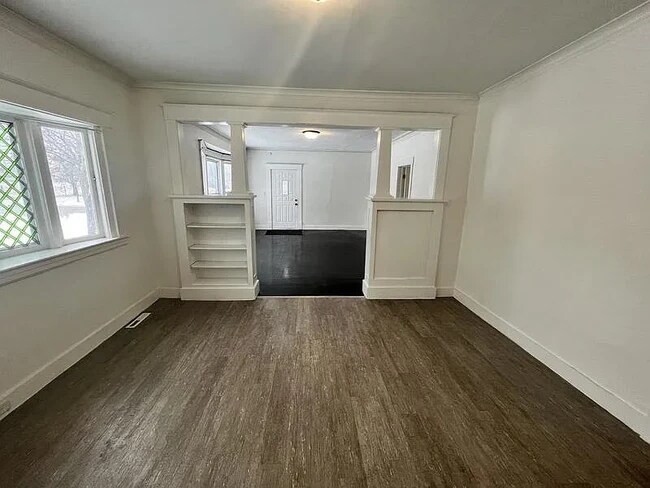 Comedor - 923 Turner Ave NW
