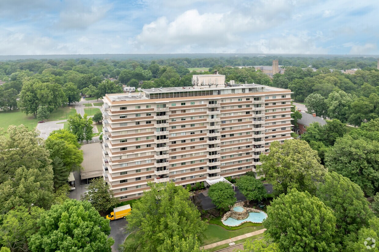 Foto aérea - Parkway House