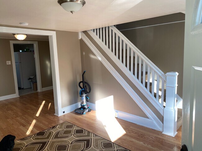 Sala de estar - 417 Lincoln Ave