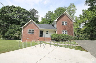 Building Photo - 105 Rose Ct