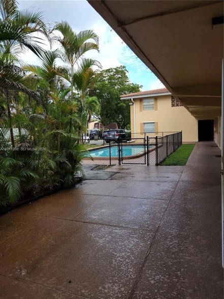 Photo - 8704 NW 35th St Apartment