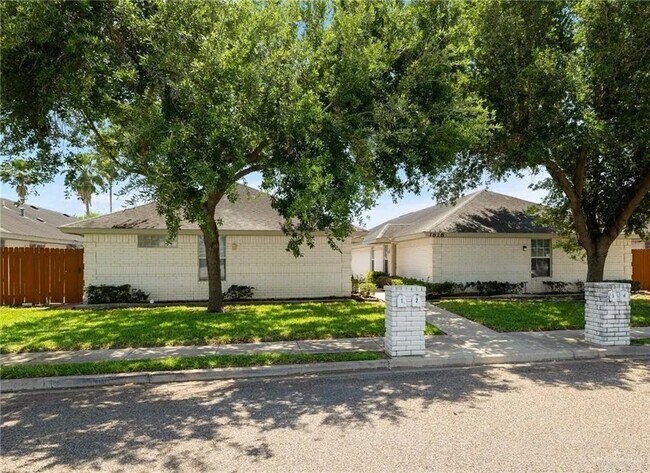 Foto del edificio - 1818 Tierra Dulce Drive