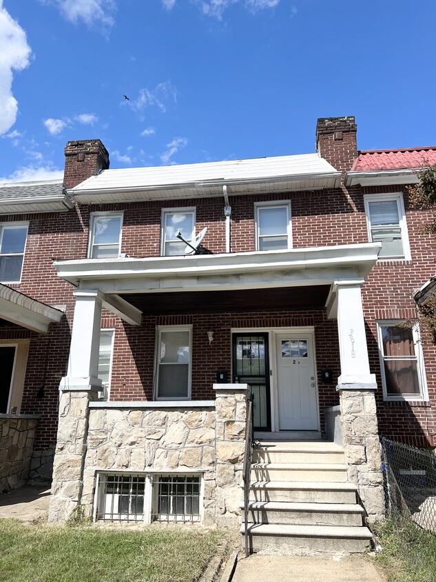 Primary Photo - 3818 Norfolk Ave