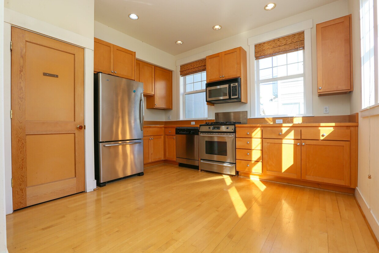 669 W Emerson St, Seattle, WA 98119 House Rental in Seattle, WA